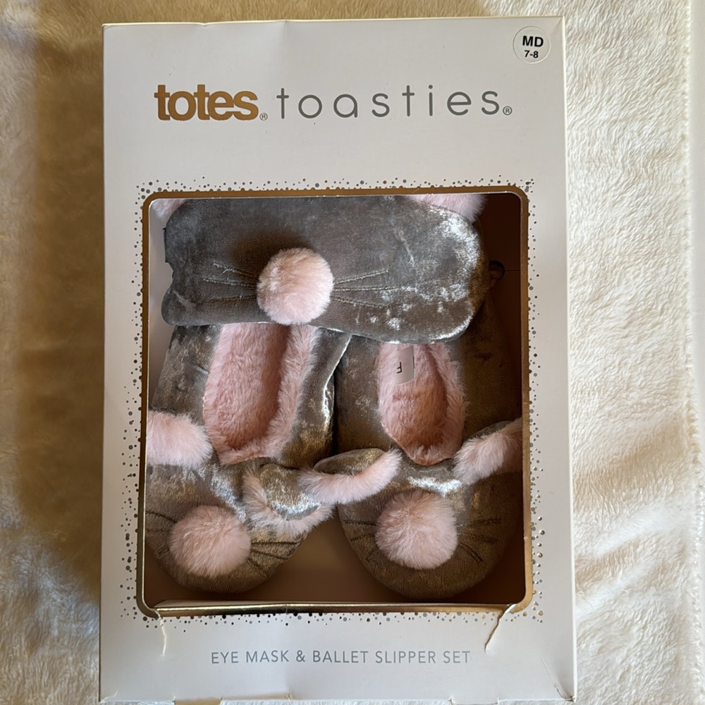 Totes Mouse Eye Mask and Slipper Set